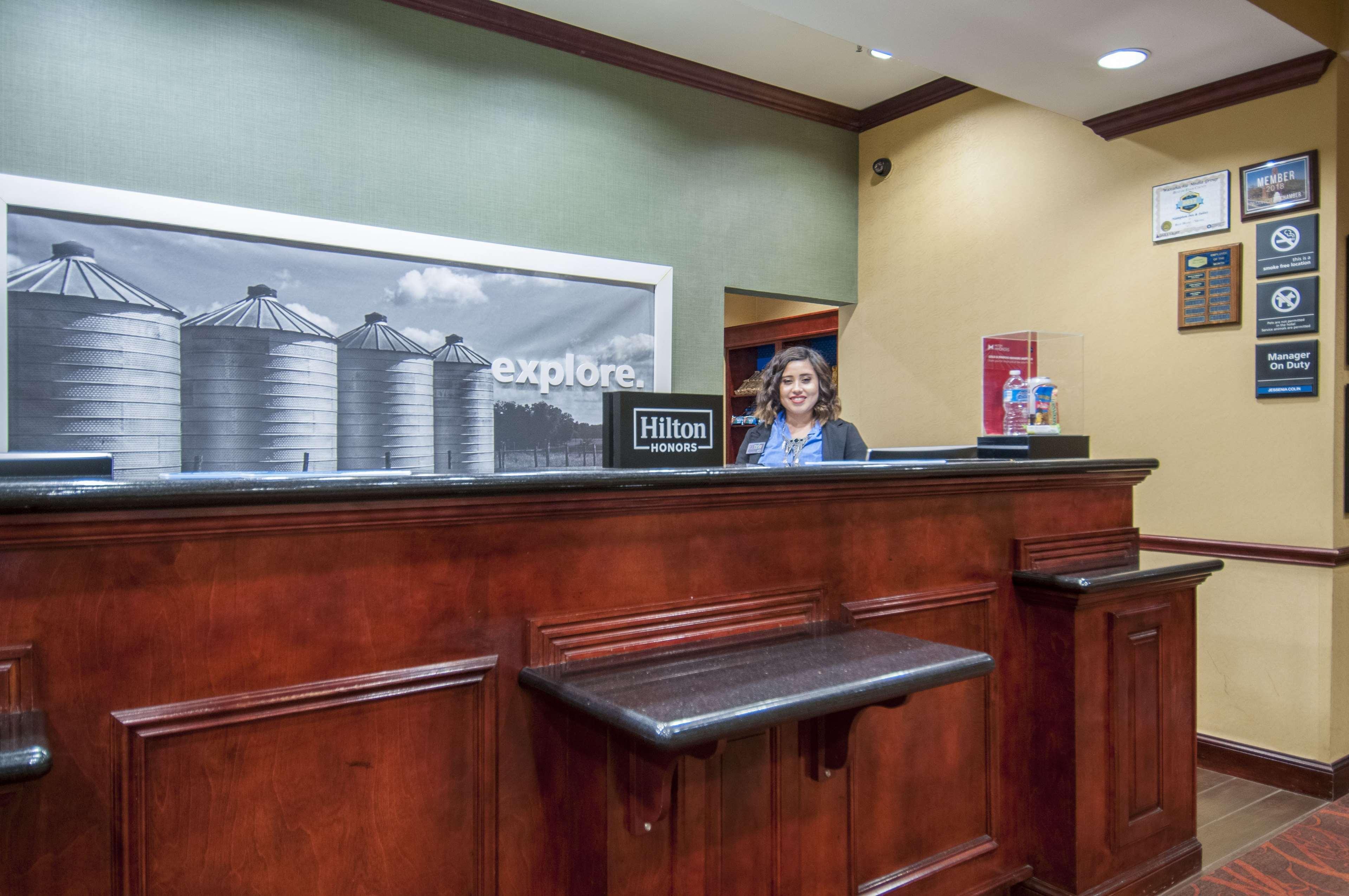 Hampton Inn And Suites Waxahachie Eksteriør billede